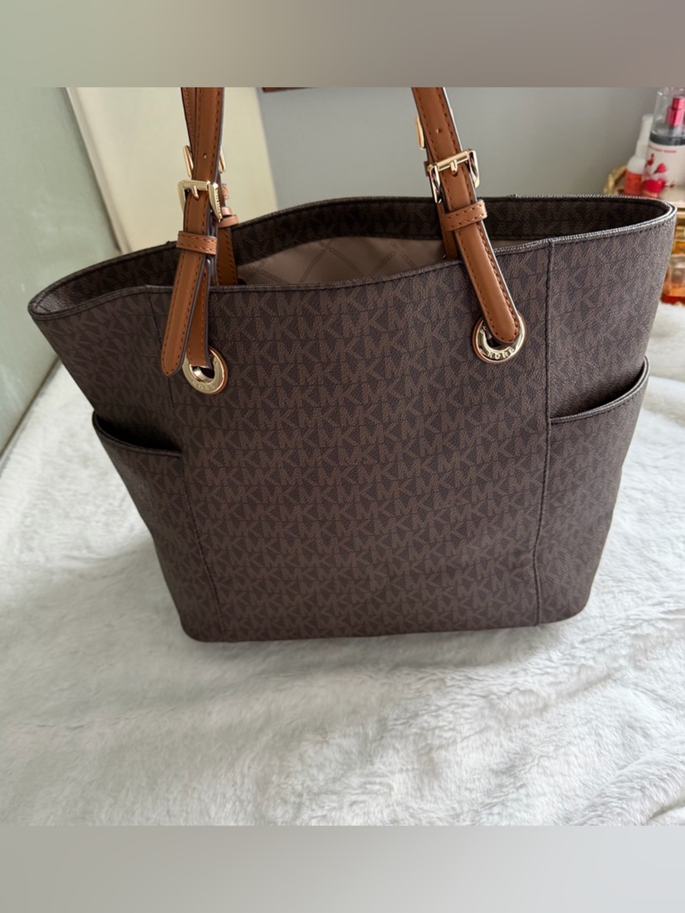 Michael Kors Jet Set Travel Tote – Brown MK Monogram | Gold Hardware - Picture 3 of 10